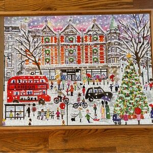 Christmas in London 1,000 piece Puzzle